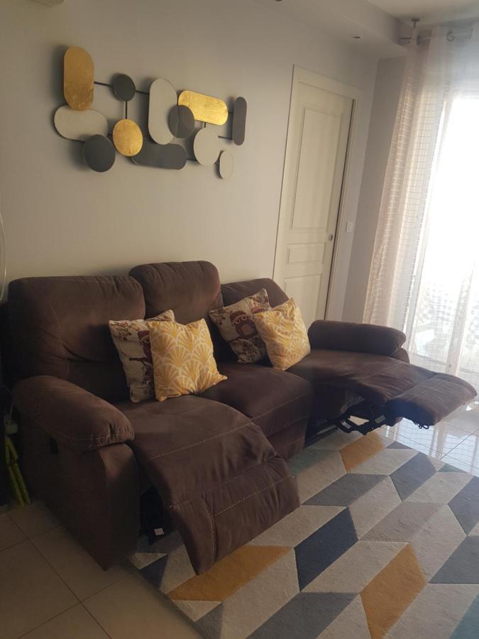Beau Appartement Avec Garage Ferme Beausoleil Exterior foto